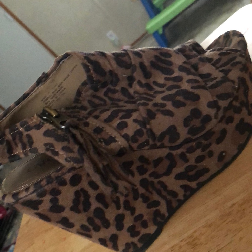 Cheeta Print Wedges